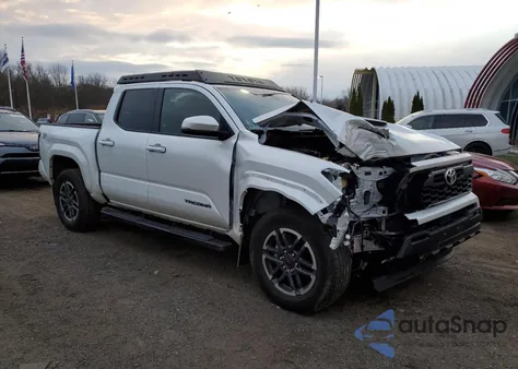 2024 Toyota Tacoma Double Cab z USA, uszkodzony, nr VIN 3TYLB5JN3RT031756